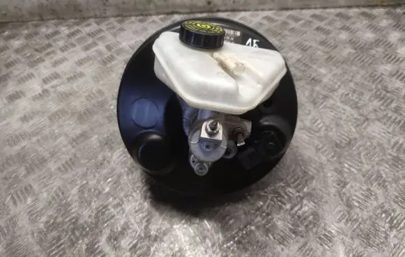 Master brake cylinder