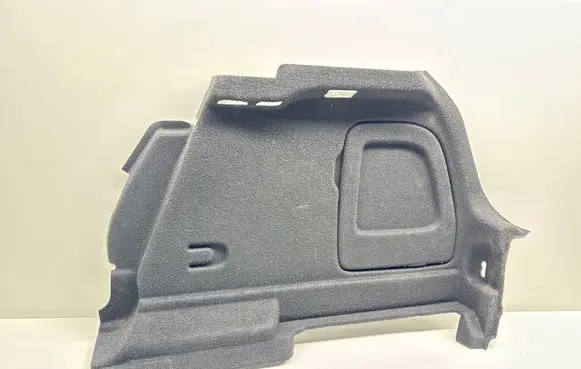 Opel Astra K Trunk/boot side trim panel 39042960 5105059867