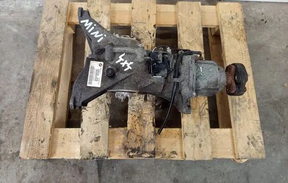 Mini Cooper Countryman R60 Rear differential 9806010 Y125Z281