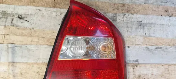 KIA Cerato Rear/tail lights