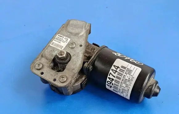 Front wiper linkage and motor