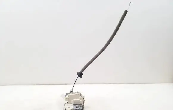 Audi A1 Front door lock 8J2837015
