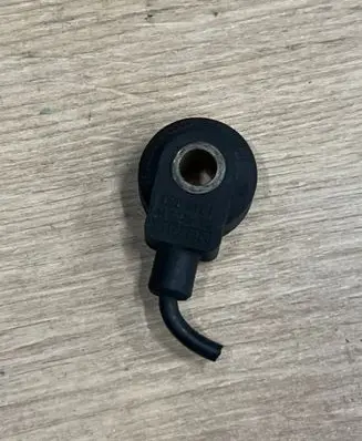 BMW Z3 E36 Detonation knock sensor 0261231112