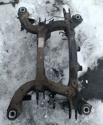 BMW X5 E70 Rear subframe 