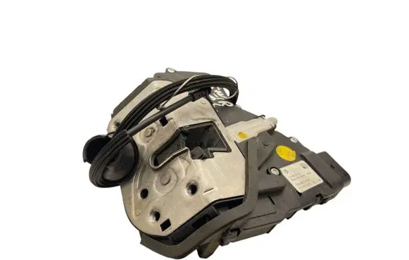 Volkswagen Sharan Rear door lock 7N0839016B 14092010 911007102