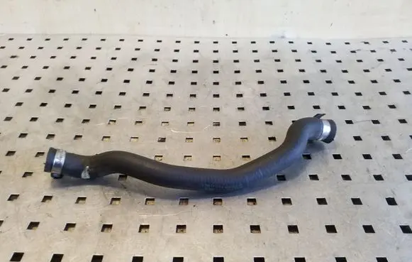 BMW X5 E53 Engine coolant pipe/hose 8409063