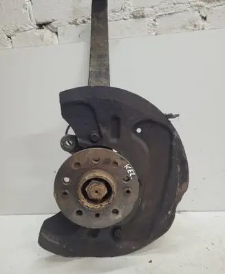 Mercedes-Benz R W251 Front wheel hub
