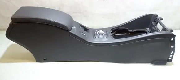 Renault Megane III Center console 969100026R