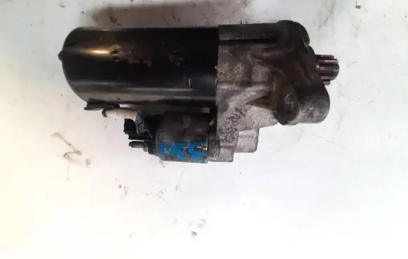 Volkswagen PASSAT B7 Starter motor 02E911023L