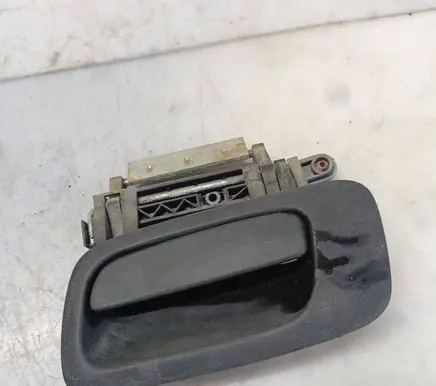 Opel Zafira A Rear door exterior handle