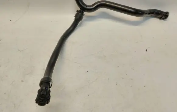 Opel Vivaro Engine coolant pipe/hose 9675782680JLK01
