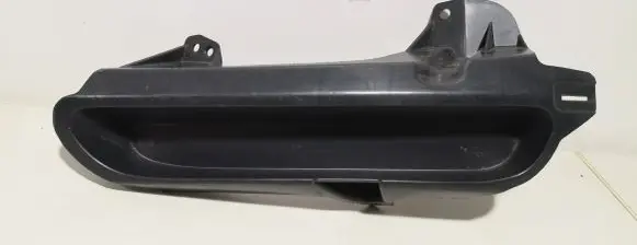 Mazda 3 II Front bumper lower grill BCW850102