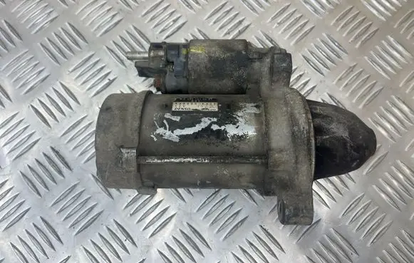 Mercedes-Benz C W204 Starter motor A0061514601