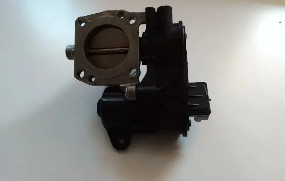 Opel Grandland X Throttle valve 9801942080