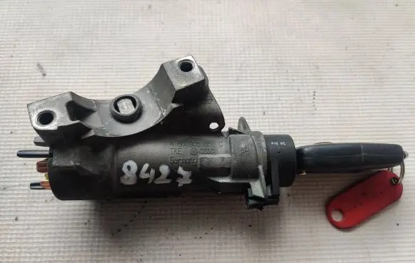 Volkswagen Transporter - Caravelle T5 Ignition lock 4B0905851C