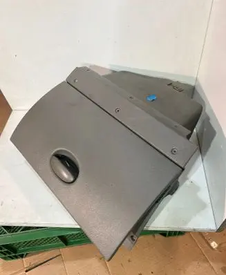 Citroen Xsara Picasso Glove box 9631317177 M1032