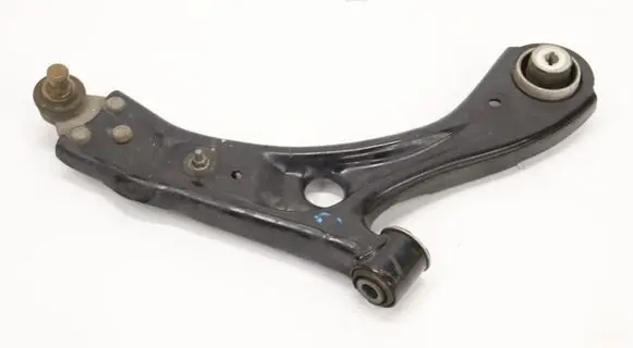Ford Focus Front control arm JX613A423AE