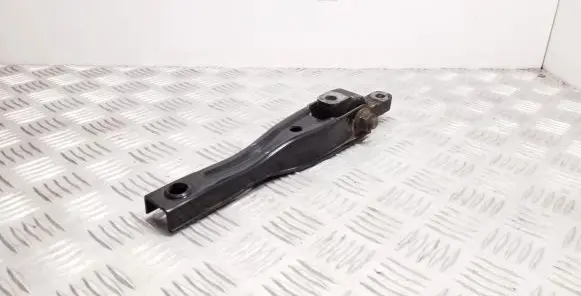 Volkswagen Golf VII Engine mount bracket 5Q0199855P