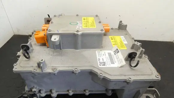 Opel Mokka B Voltage converter inverter 9860272580 9857629980 9696970480