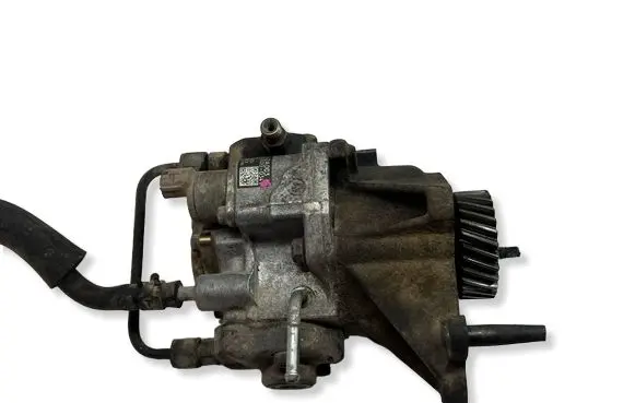 Mitsubishi Pajero Fuel injection high pressure pump 1460A003