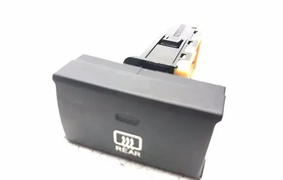 Hyundai Santa Fe Windscreen/window heater switch