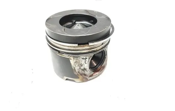 BMW X5 E70 Piston 84L91