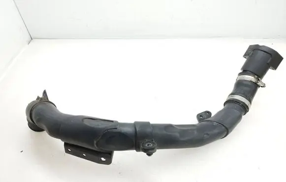 Volkswagen Golf VI Intercooler hose/pipe 1K0145762FT 1K0145840AA