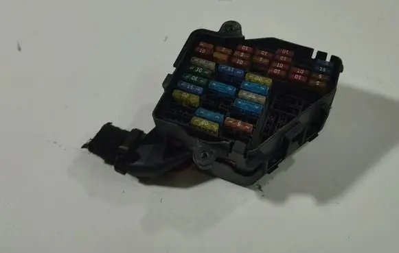 Audi A6 S6 C5 4B Fuse box set 