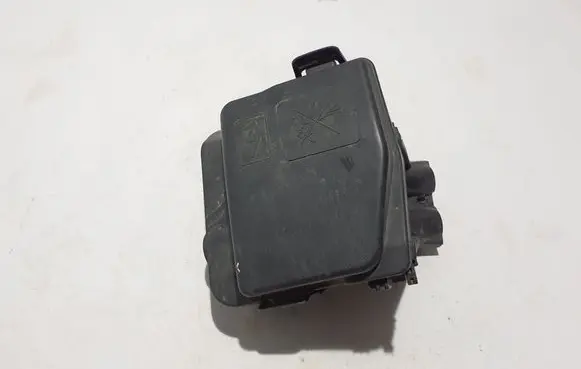 Dacia Duster II Fuse box set 243807988R