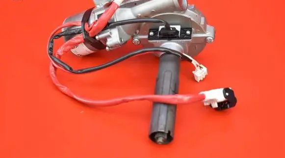 Toyota Avensis T270 Power steering pump 80960-20030