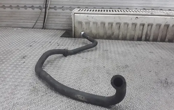 Audi A6 S6 C5 4B Engine coolant pipe/hose