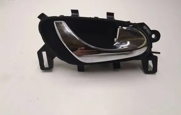 Nissan Qashqai Front door interior handle 806704EA