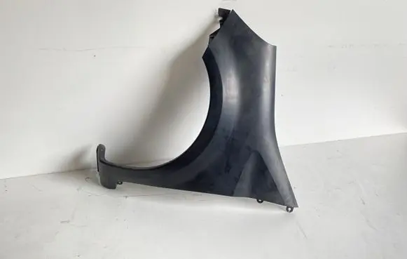 Renault Modus Fender 8200098309G