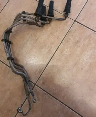 Fuel injector