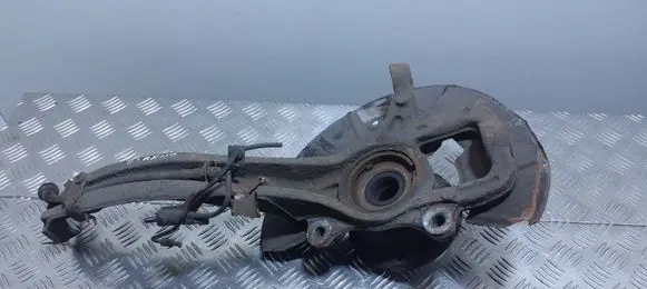 Audi Q7 4L Front wheel hub 7L0407258A