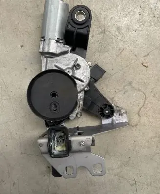 BMW 3 F30 F35 F31 Tailgate window lock/catch/latch 1397020132 7308831