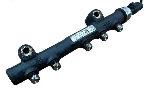 Ford Mondeo MK IV Fuel main line pipe 9685297580