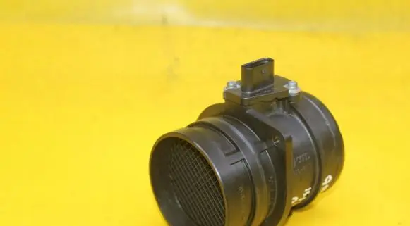 Audi A6 C7 Mass air flow meter 06J906461D