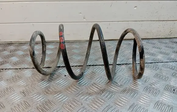 BMW 3 E46 Front coil spring