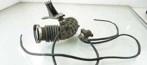 Air intake hose/pipe
