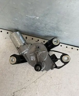 Volkswagen Golf Plus Rear window wiper motor 5m0955711b