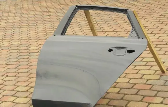 KIA Pro Cee'd III Front door