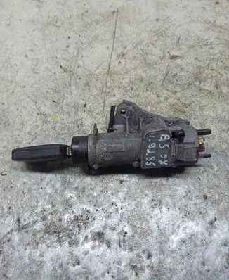 Volkswagen PASSAT B5 Ignition lock 4B0905851A