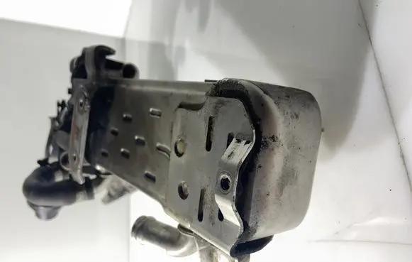 Mercedes-Benz Vito Viano W639 EGR valve cooler A6511400275Q04