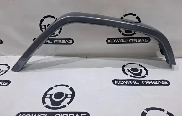 Mercedes-Benz G W463 2nd Gen Front arch trim A4638810400