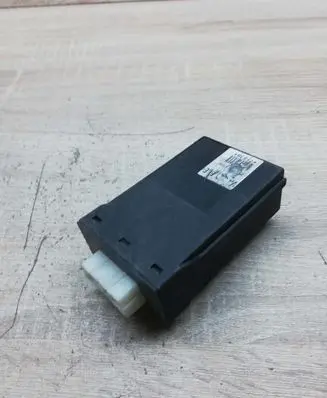 Peugeot 307 Central body control module 7F83B