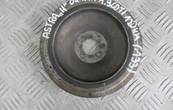 Opel Astra H Crankshaft pulley KOOPASOWE
