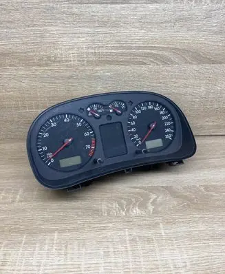 Volkswagen Golf IV Speedometer (instrument cluster) 1J0919860D 0263604000