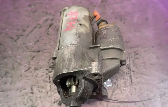 Renault Megane II Starter motor 8200075362B