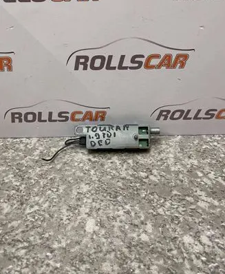 Volkswagen Touran I Antenna control unit 1T0035577